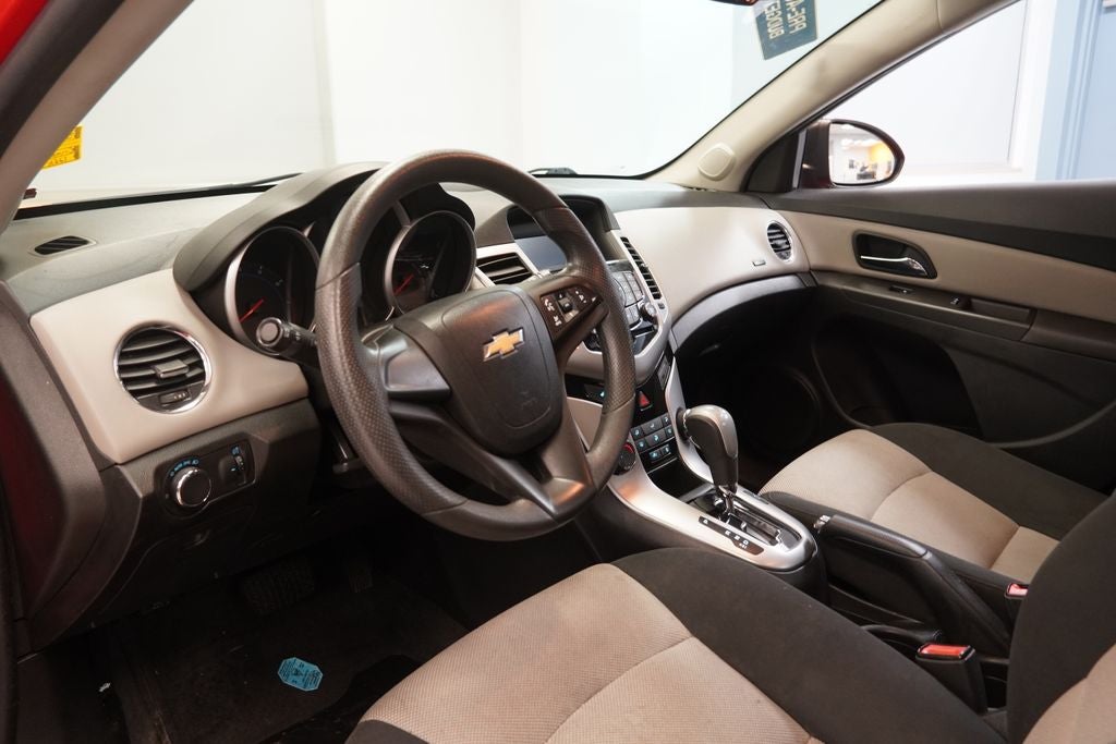 2015 Chevrolet Cruze LS (PRE - AUCTION SPECIAL )