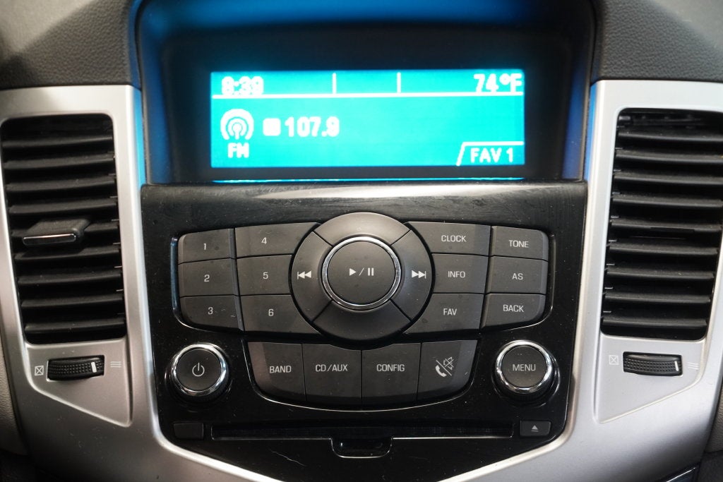 2011 Chevrolet Cruze LS ( PRE-AUCTION )