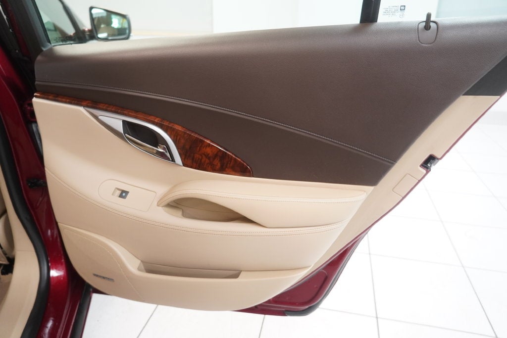 2010 Buick LaCrosse CXS /SUNROOF