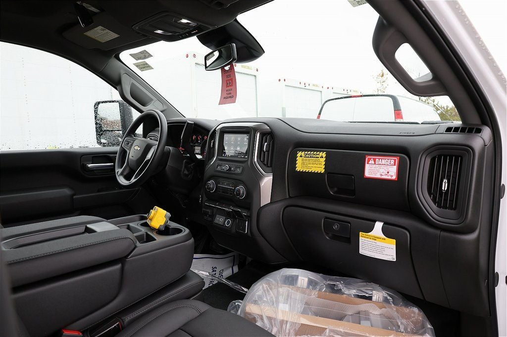 2025 Chevrolet Silverado 3500HD Work Truck