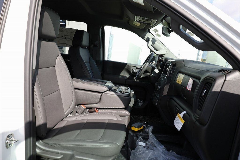 2025 Chevrolet Silverado 3500HD Work Truck