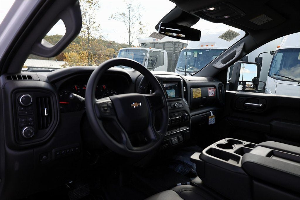 2025 Chevrolet Silverado 3500HD Work Truck