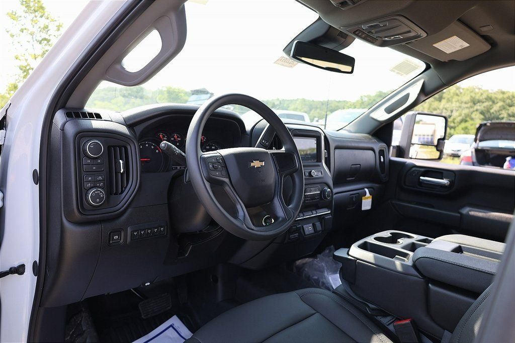 2025 Chevrolet Silverado 2500HD Work Truck