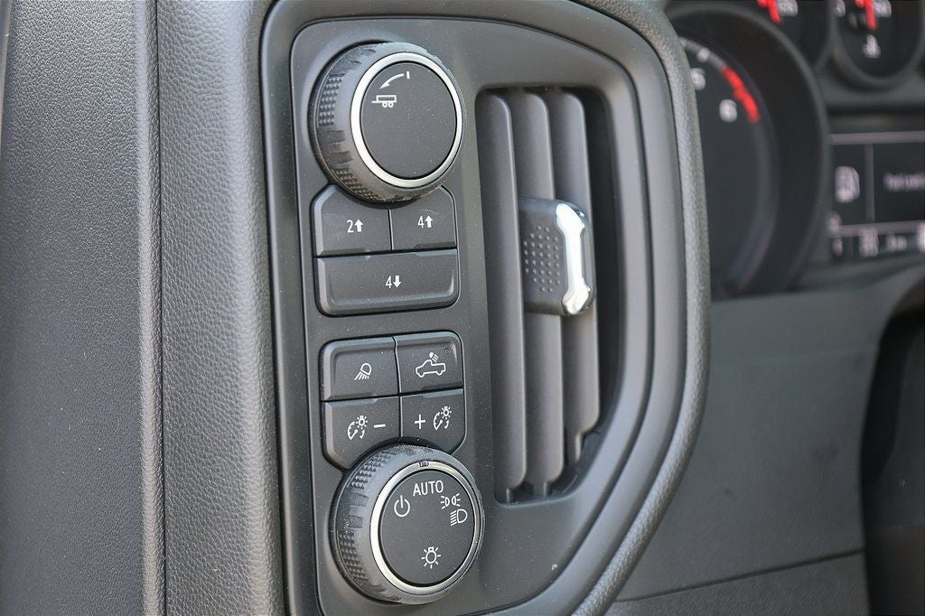 2025 Chevrolet Silverado 2500HD Work Truck