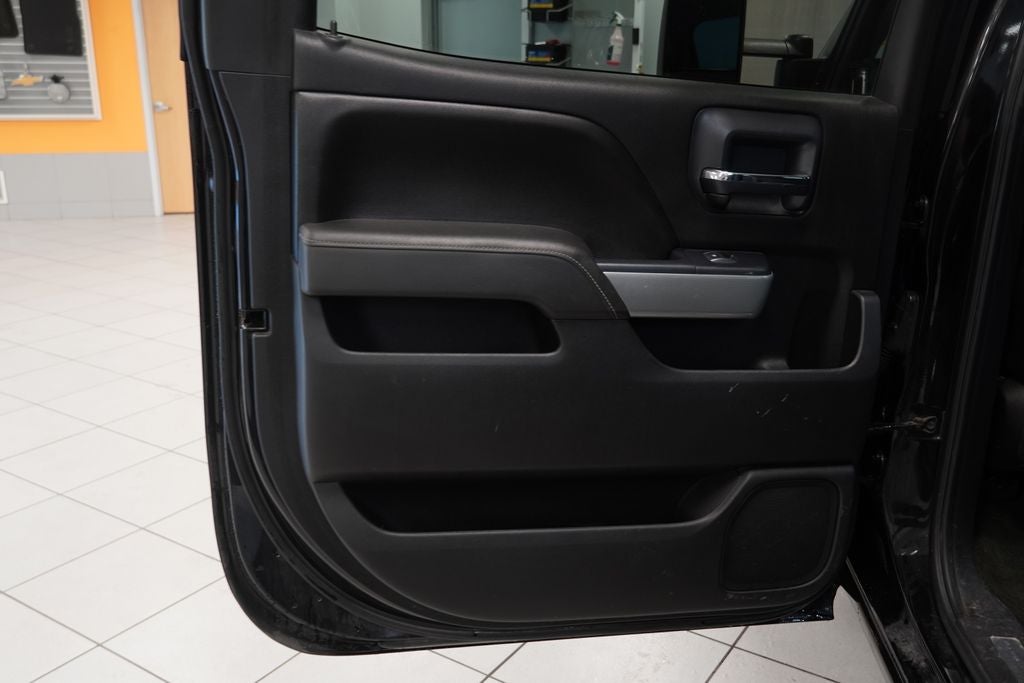 2015 Chevrolet Silverado 2500HD LTZ CREW CAB 4X4