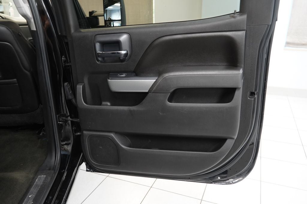 2015 Chevrolet Silverado 2500HD LTZ CREW CAB 4X4