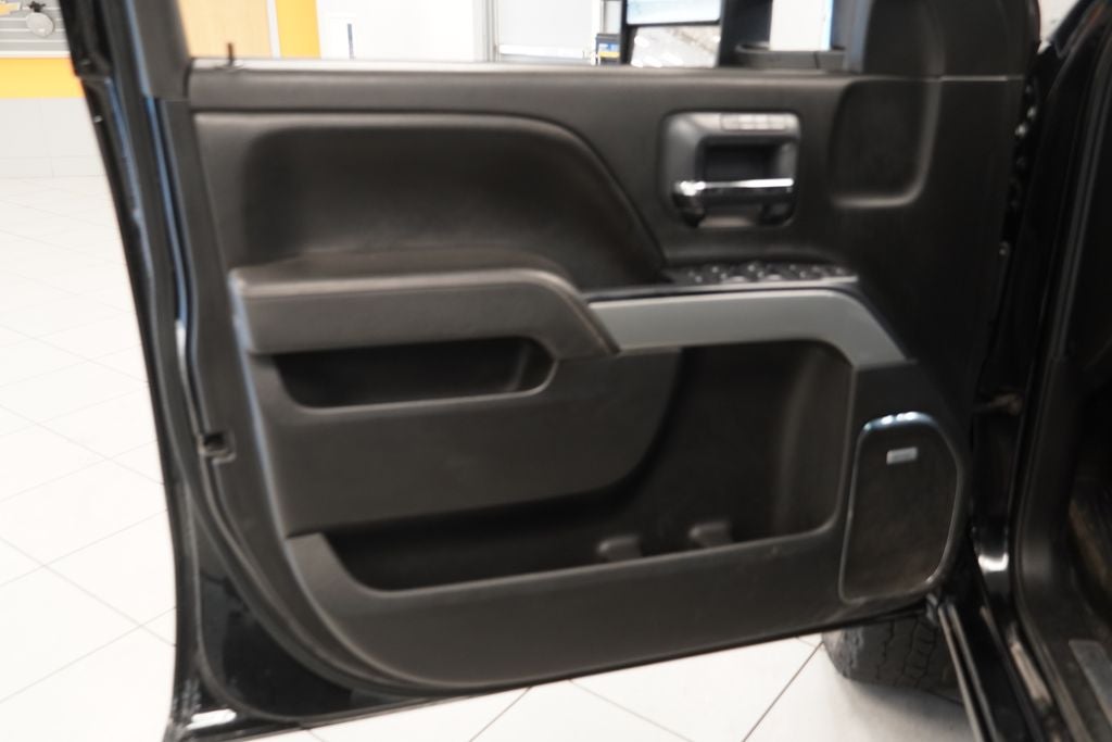 2015 Chevrolet Silverado 2500HD LTZ CREW CAB 4X4
