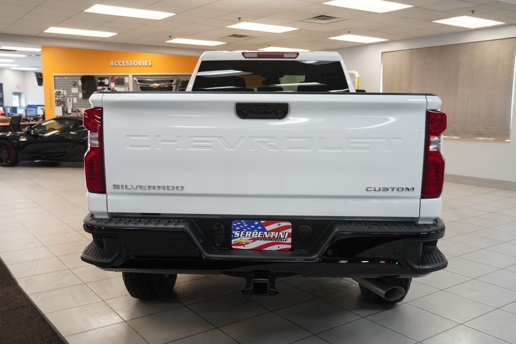 2026 Chevrolet Silverado 2500HD Custom