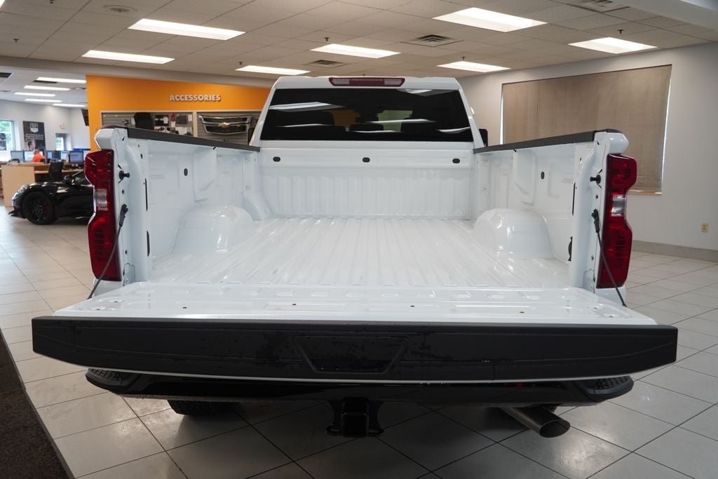 2026 Chevrolet Silverado 2500HD Custom