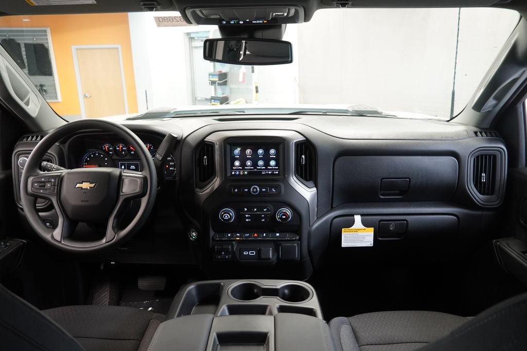 2026 Chevrolet Silverado 2500HD Custom