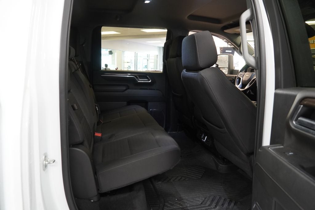 2025 Chevrolet Silverado 2500HD LT CREW CAB 4X4 (LONG BED)