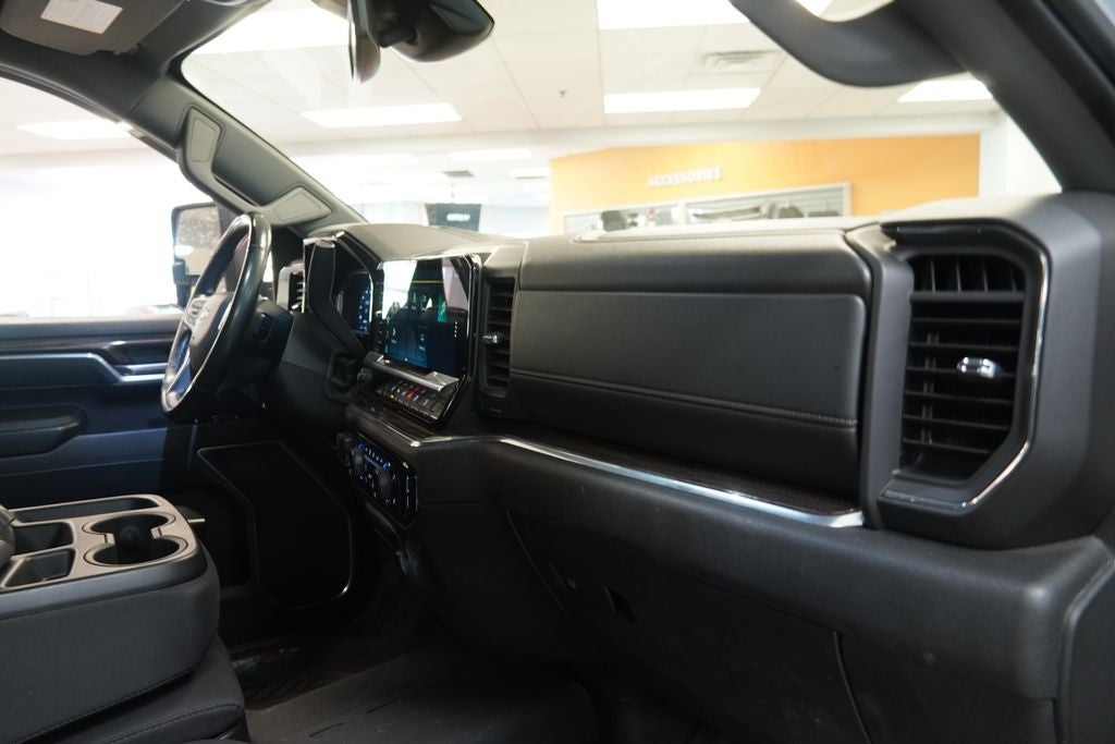 2025 Chevrolet Silverado 2500HD LT CREW CAB 4X4 (LONG BED)