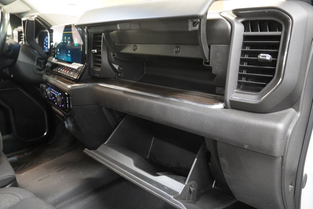 2025 Chevrolet Silverado 2500HD LT CREW CAB 4X4 (LONG BED)