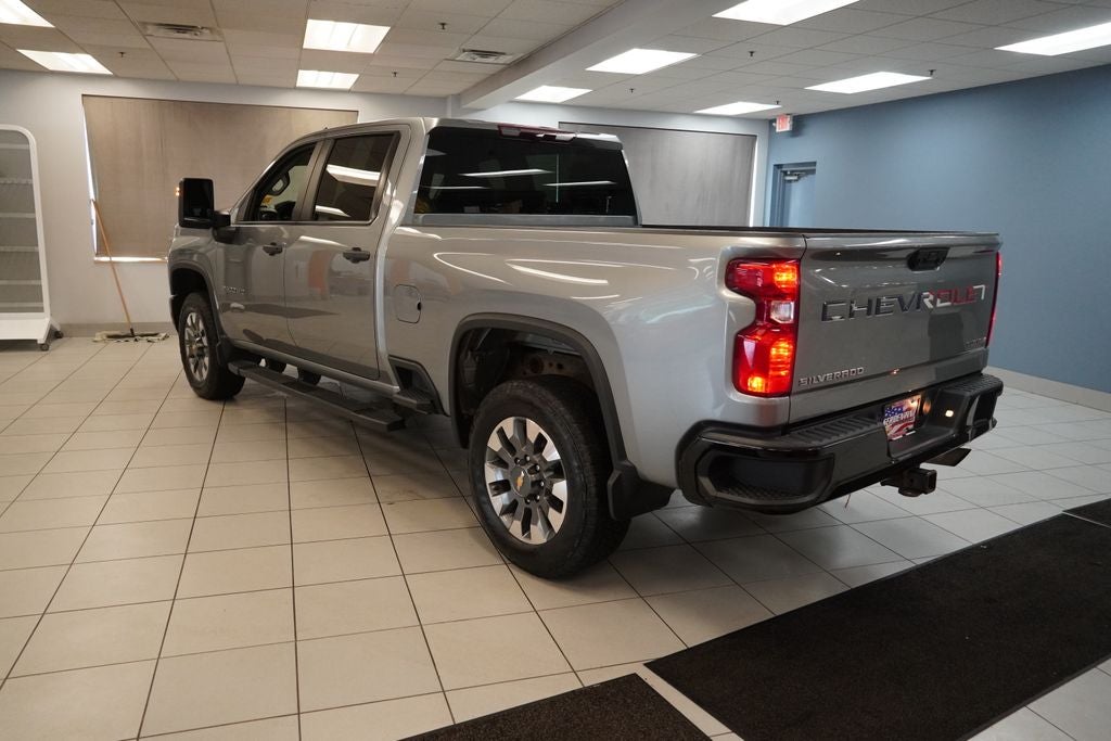 2024 Chevrolet Silverado 2500HD Custom CREW CAB 4X4