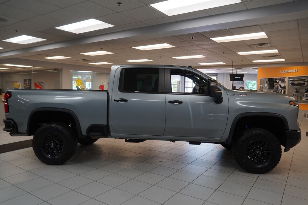 2024 Chevrolet Silverado 2500HD ZR2