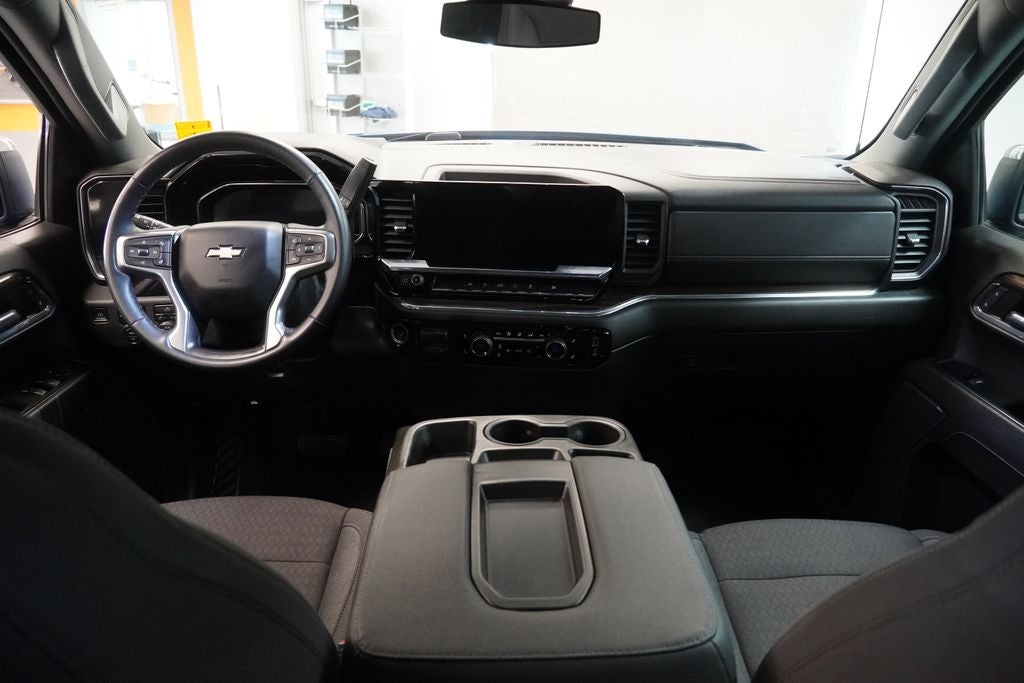 2023 Chevrolet Silverado 1500 LT LT1 CREW CAB 4X4