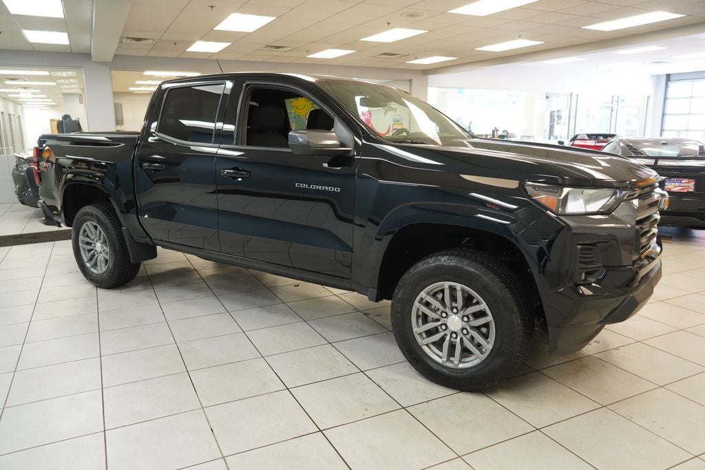 2024 Chevrolet Colorado LT CREW CAB 4X4