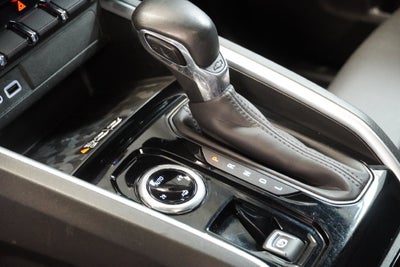 2023 Chevrolet Colorado LT CREW CAB 4WD