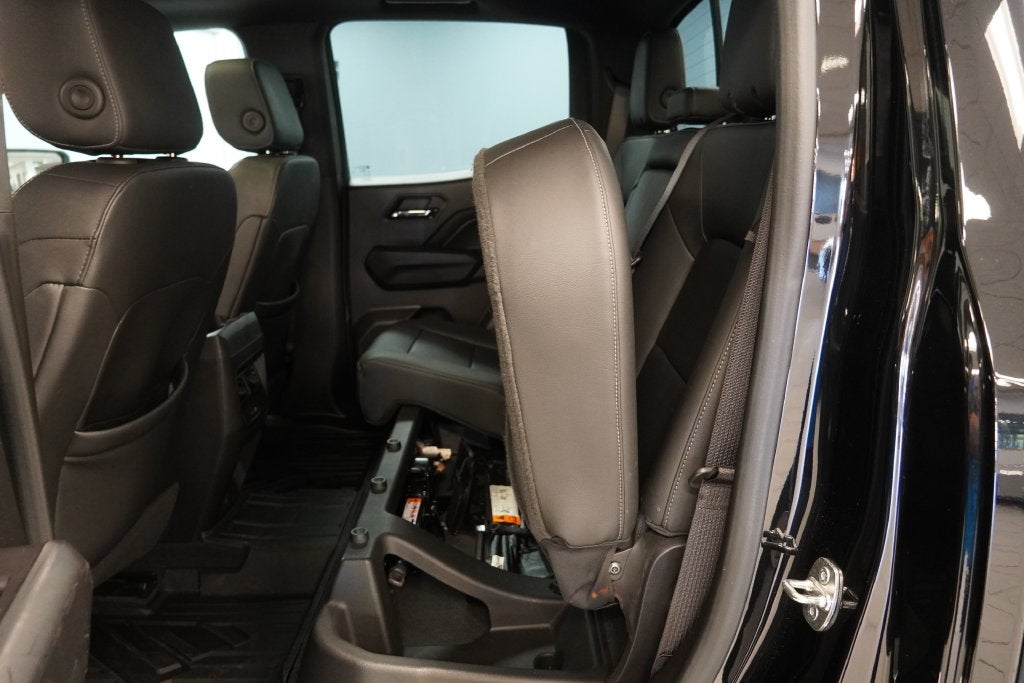 2023 Chevrolet Colorado LT CREW CAB 4WD