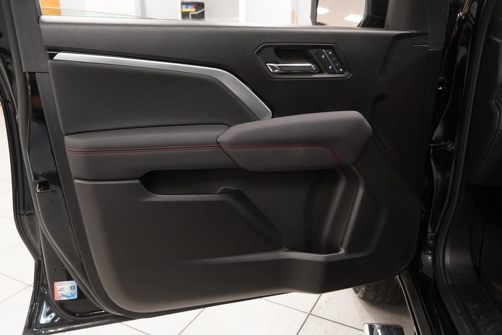 2023 Chevrolet Colorado Z71 4WD w/Sunroof CREW CAB