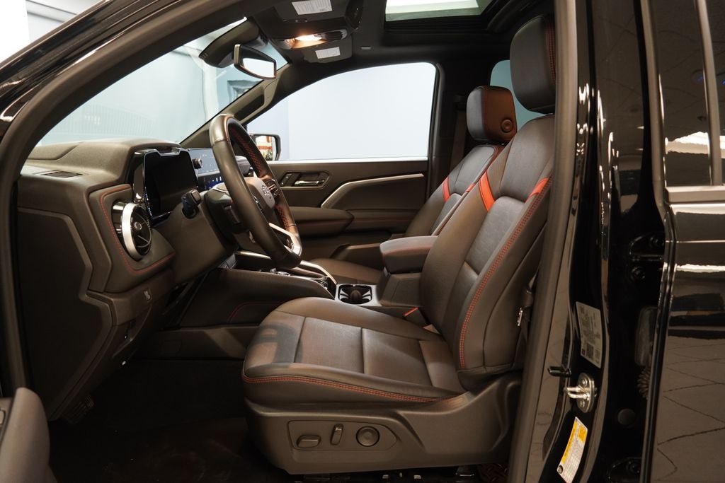 2023 Chevrolet Colorado Z71 4WD w/Sunroof CREW CAB