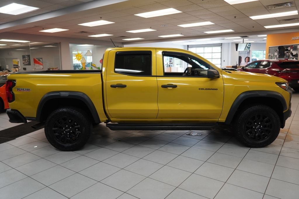 2023 Chevrolet Colorado Trail Boss CREW CAB 4X4