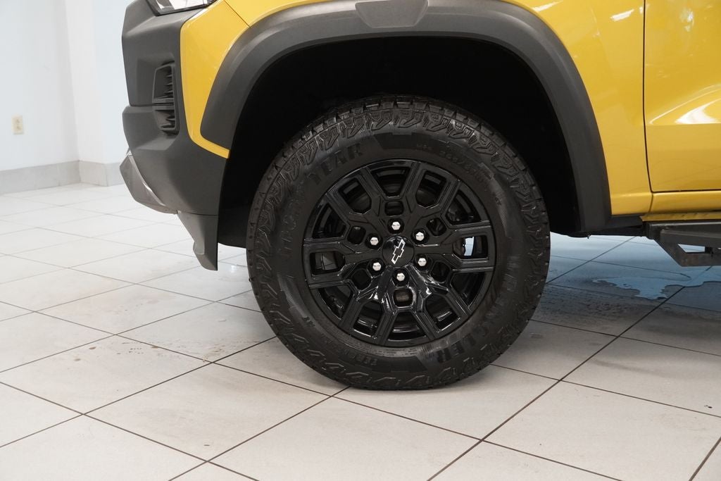 2023 Chevrolet Colorado Trail Boss CREW CAB 4X4