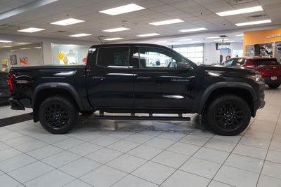 2025 Chevrolet Colorado Trail Boss (CREW CAB 4X4)