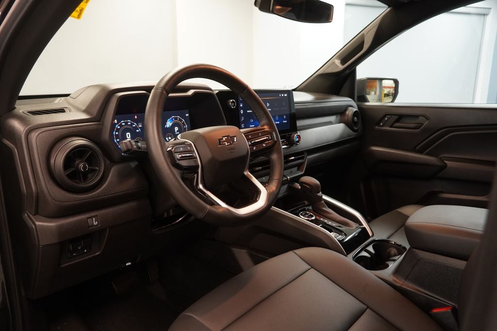 2025 Chevrolet Colorado Trail Boss (CREW CAB 4X4)