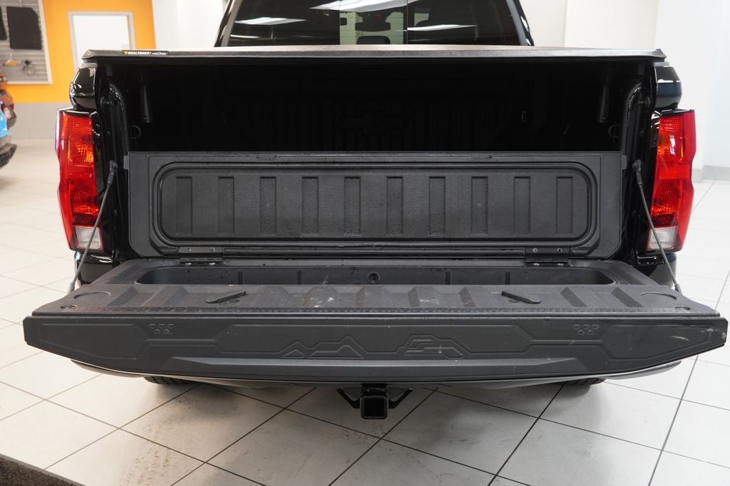 2025 Chevrolet Colorado Trail Boss (CREW CAB 4X4)