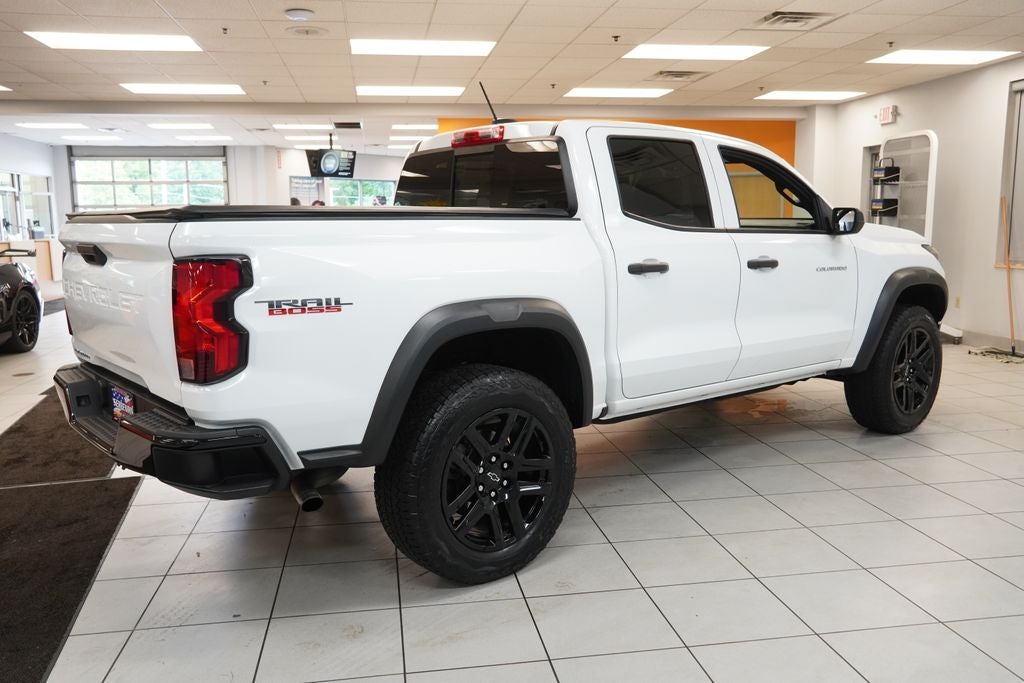 2024 Chevrolet Colorado Trail Boss CREW CAB 4X4