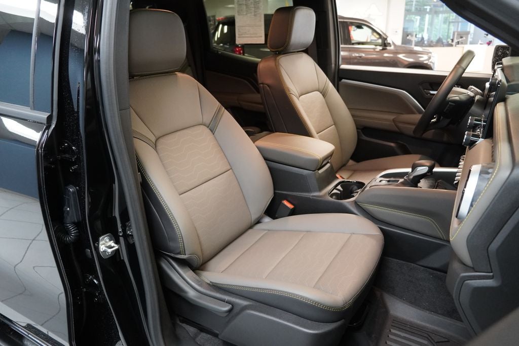 2026 Chevrolet Colorado ZR2 4WD