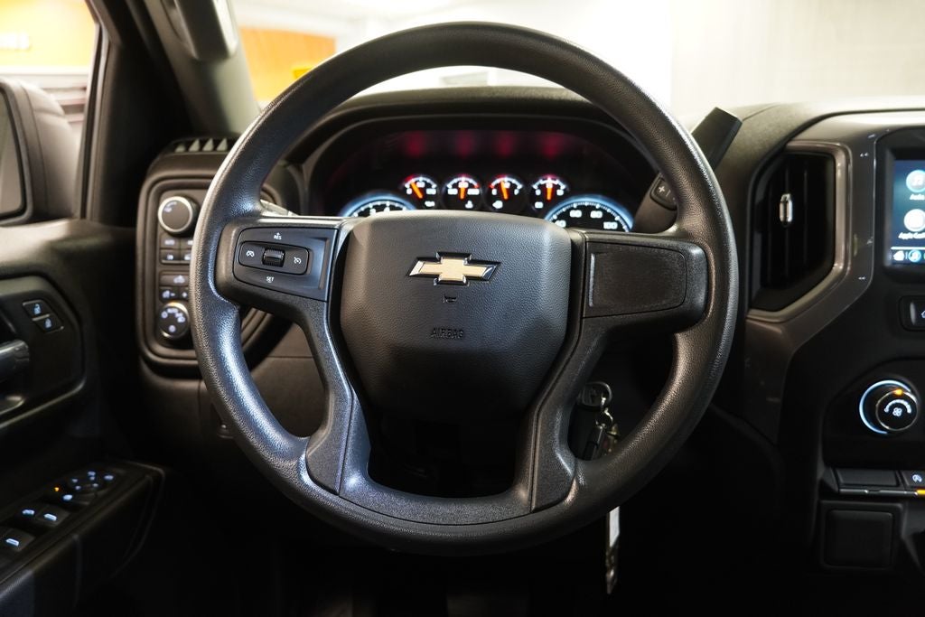 2022 Chevrolet Silverado 1500 LTD Custom 4X4