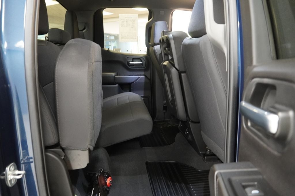 2022 Chevrolet Silverado 1500 LTD Custom 4X4