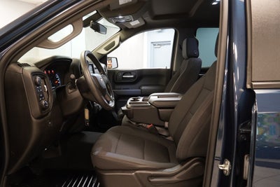 2022 Chevrolet Silverado 1500 LTD Custom 4X4