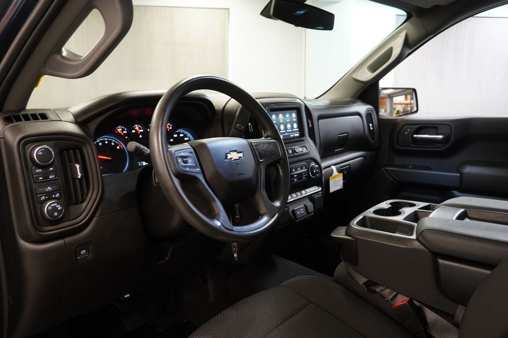 2022 Chevrolet Silverado 1500 LTD Custom 4X4
