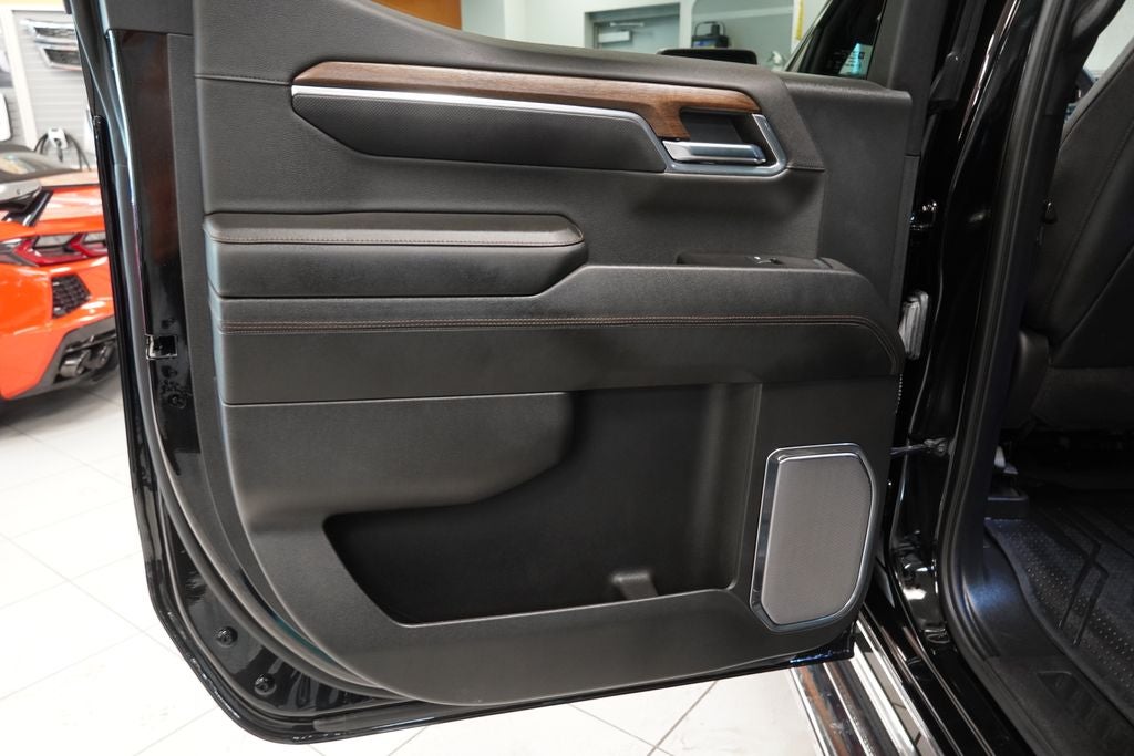 2024 Chevrolet Silverado 1500 High Country CREW CAB 4X4