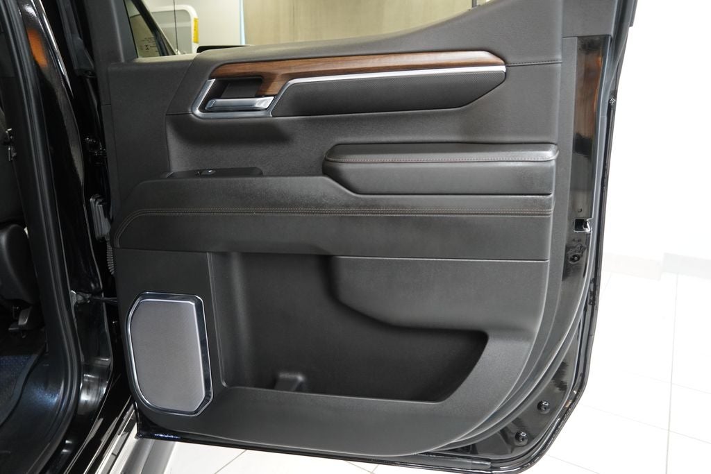2024 Chevrolet Silverado 1500 High Country CREW CAB 4X4