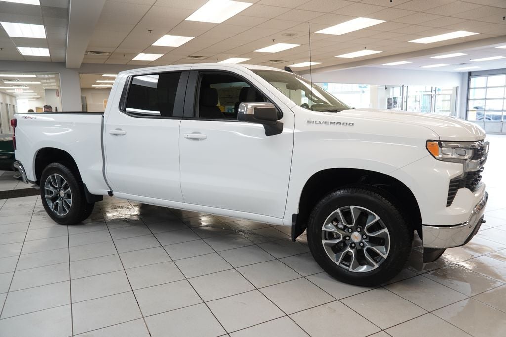 2026 Chevrolet Silverado 1500 LT LT1