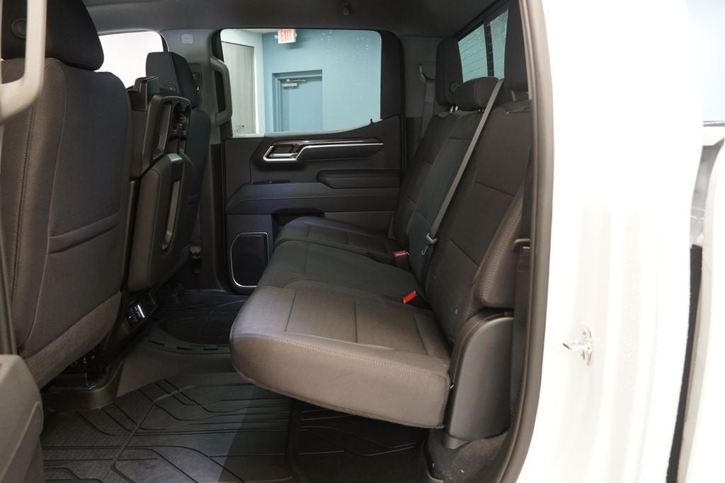 2026 Chevrolet Silverado 1500 LT LT1