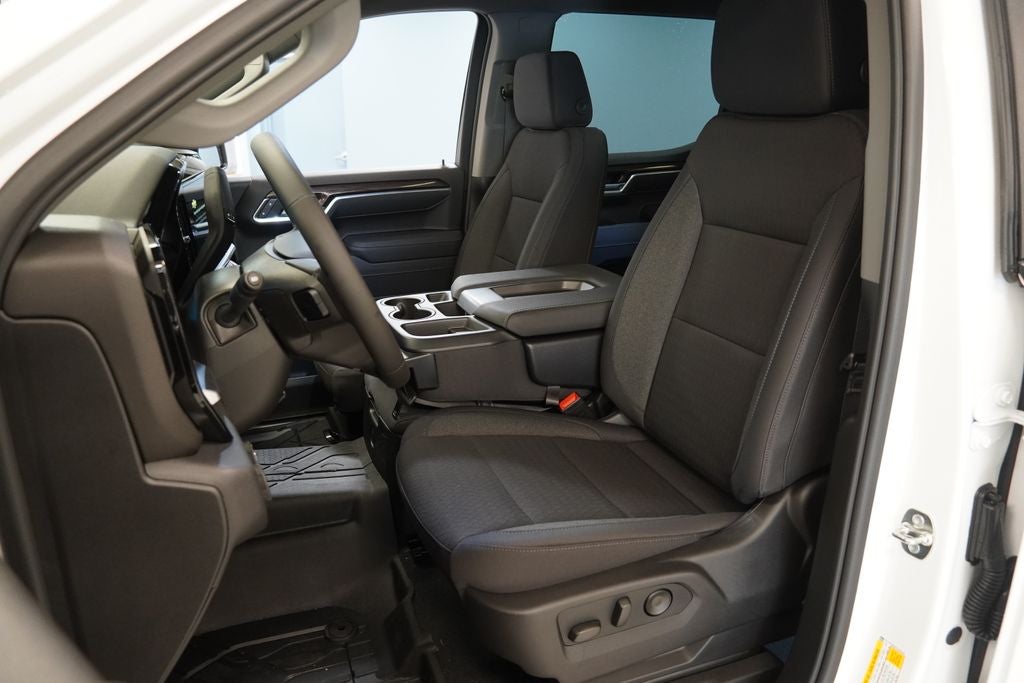 2026 Chevrolet Silverado 1500 LT LT1