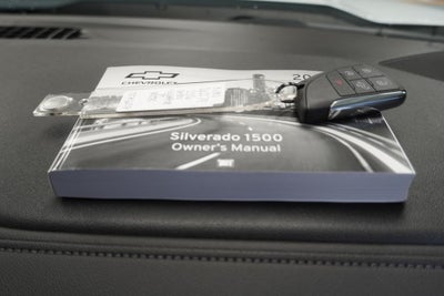 2026 Chevrolet Silverado 1500 LT LT1