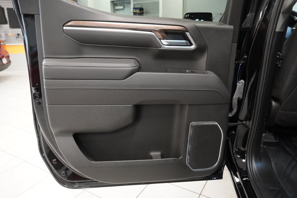 2025 Chevrolet Silverado 1500 LT LT1 CREW CAB 4X4