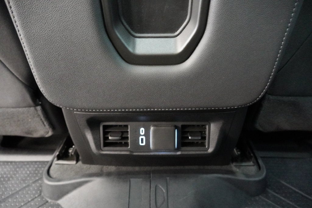 2025 Chevrolet Silverado 1500 LT LT1 CREW CAB 4X4