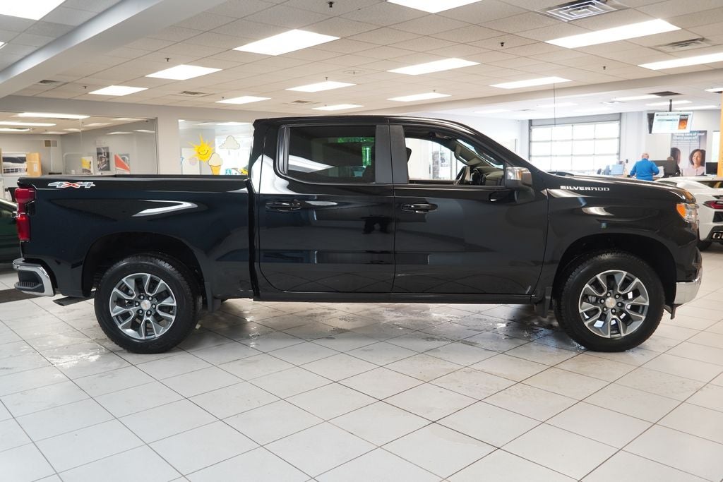 2026 Chevrolet Silverado 1500 LT LT1