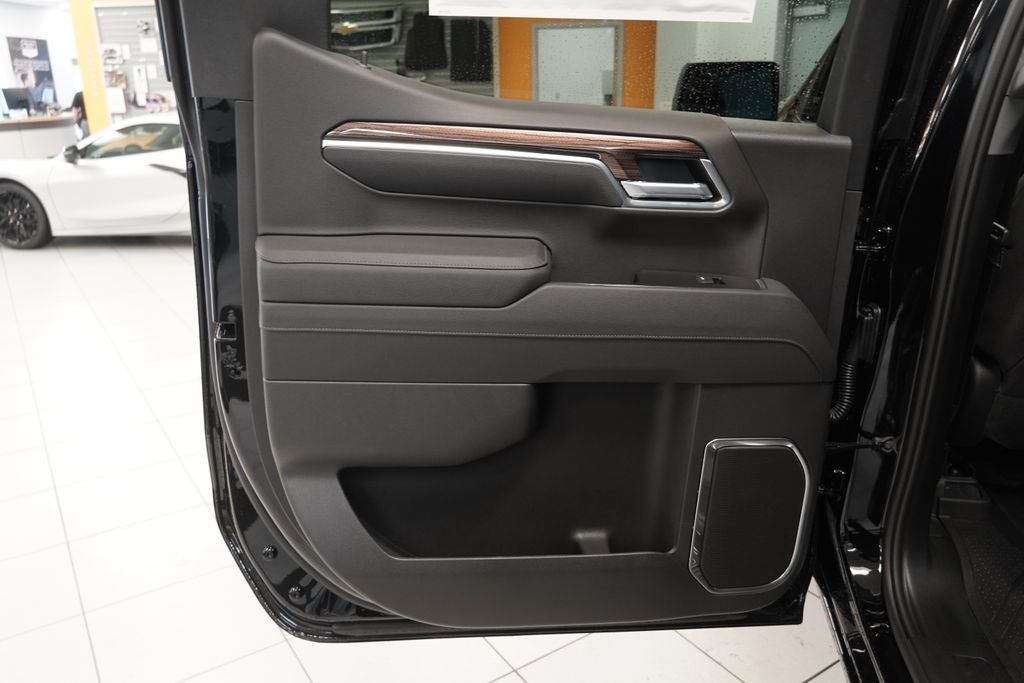 2026 Chevrolet Silverado 1500 LT LT1