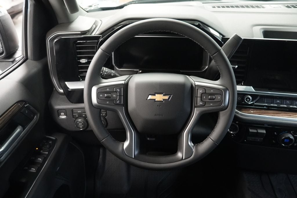 2026 Chevrolet Silverado 1500 LT LT1