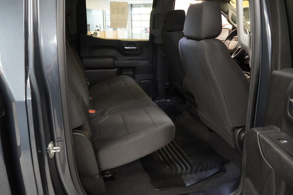 2020 Chevrolet Silverado 1500 Custom CREW CAB 4X4