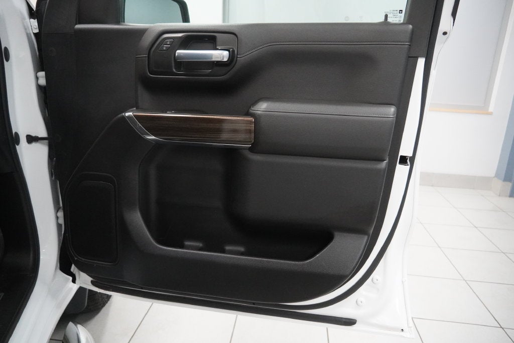 2021 Chevrolet Silverado 1500 LT LT1 (CREW CAB 4WD)