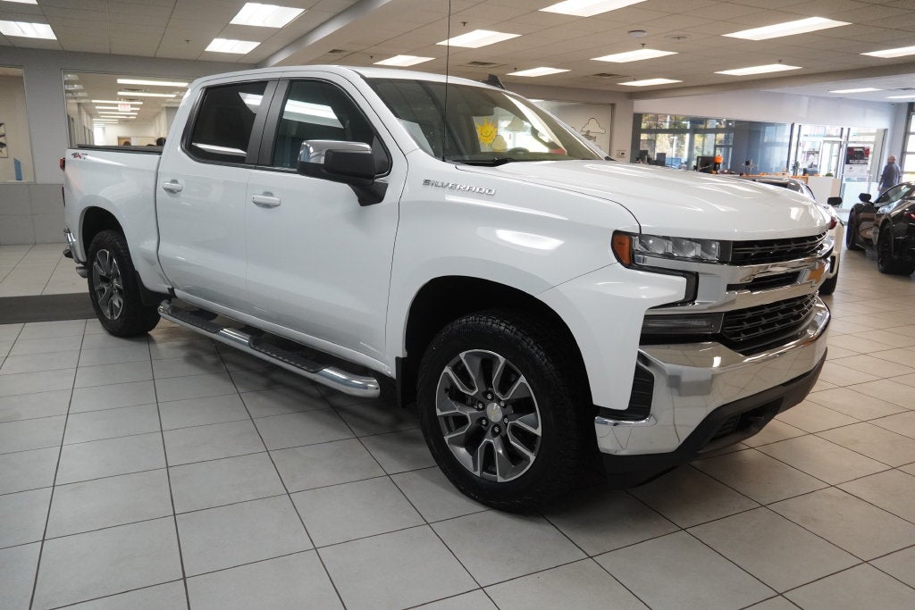 2021 Chevrolet Silverado 1500 LT LT1 (CREW CAB 4WD)